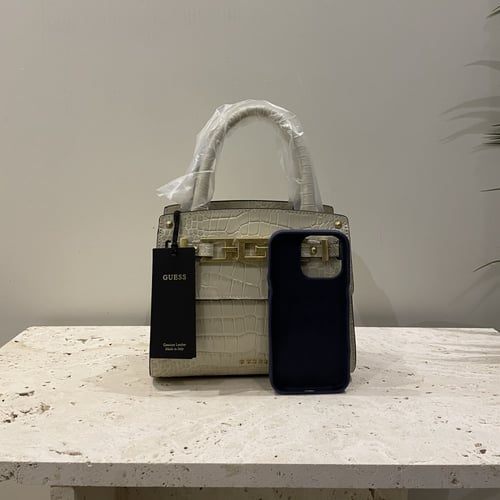 شنطة من جيس