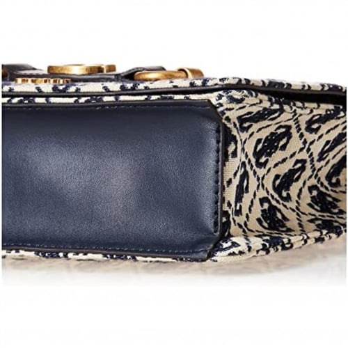 شنطة من جيس