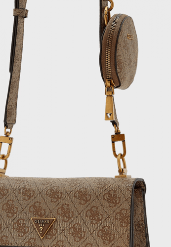 شنطة من جيس