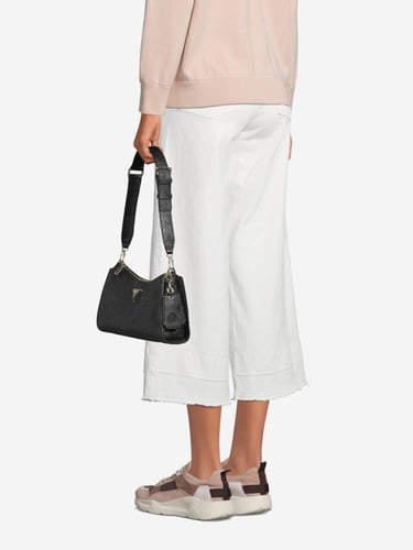 شنطة من جيس