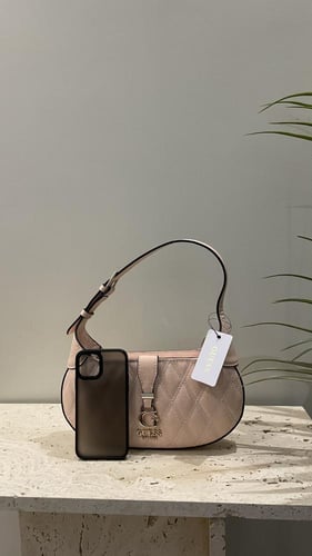 شنطة من جيس