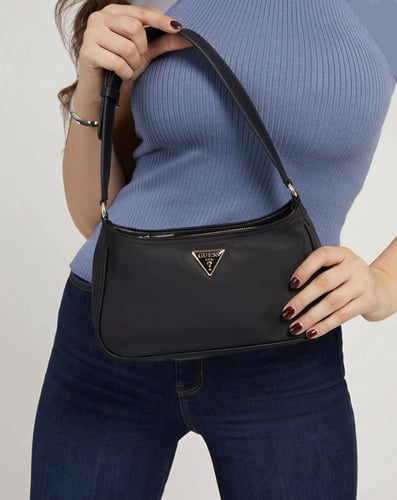 شنطة من جيس