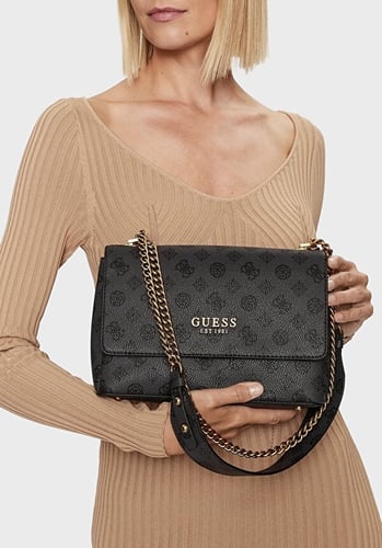 شنطة من جيس