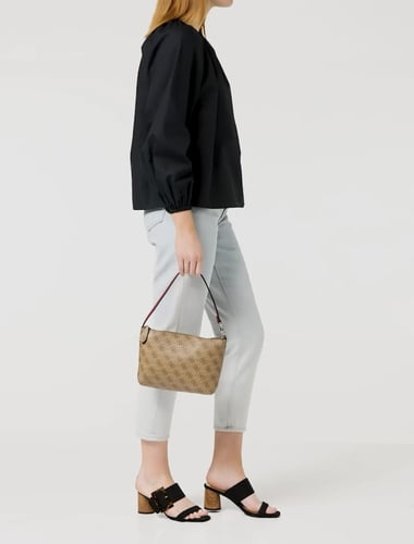 توت باق من جيس