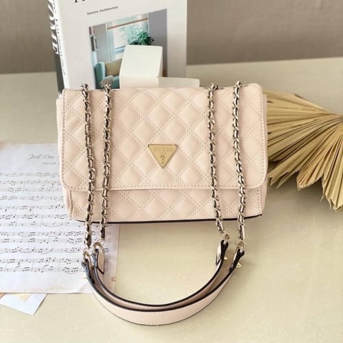 شنطة من جيس