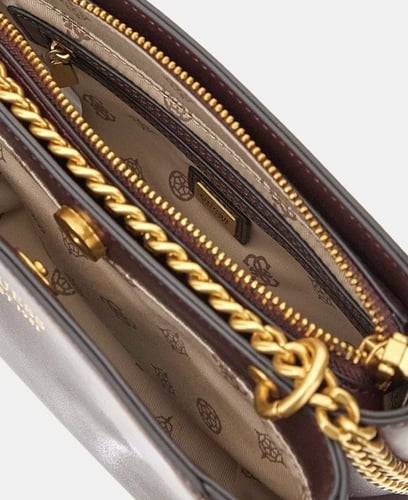 شنطة من جيس