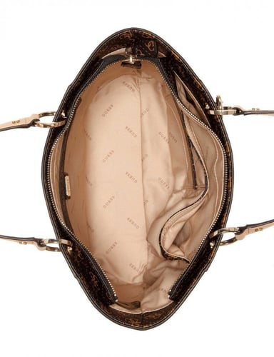 توت باق من جيس صغيرة