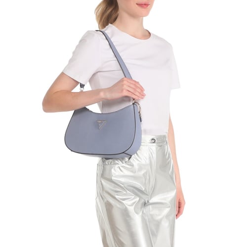 شنطة من جيس