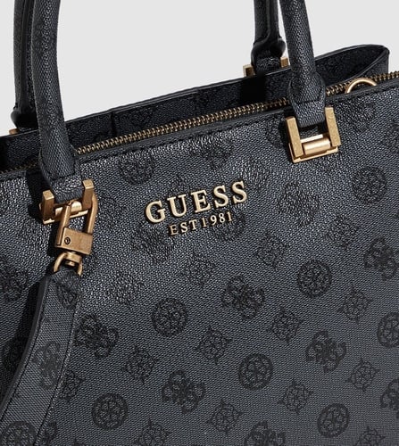 شنطة من جيس