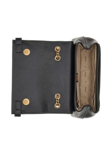 شنطة من جيس