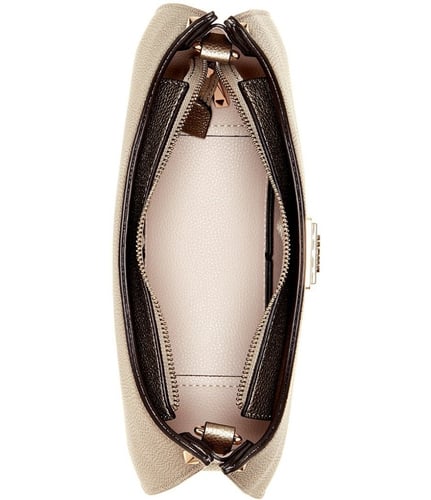 شنطة من جيس