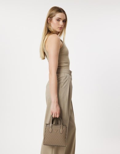 شنطة من جيس