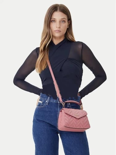 شنطة من جيس