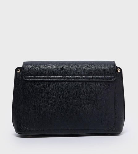 شنطة من جيس