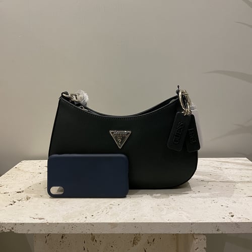 شنطة من جيس