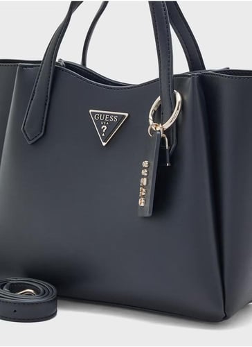 شنطة من جيس