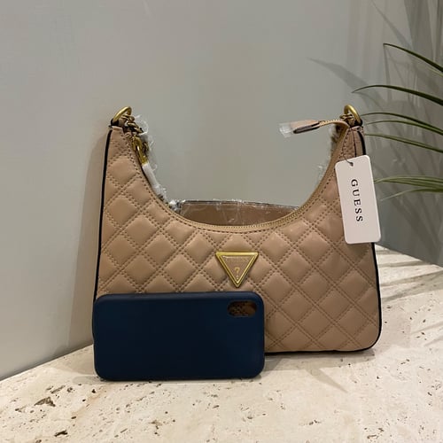 شنطة من جيس