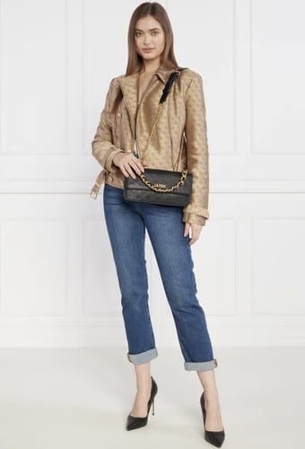 شنطة من جيس