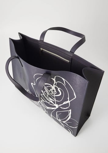 شنطة من تيد بيكر