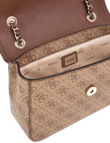 شنطة من جيس