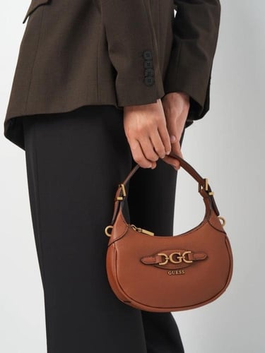 شنطة من جيس