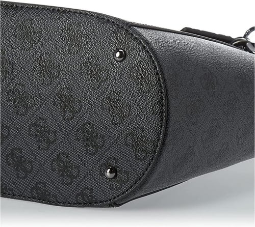 توت باق من جيس صغيرة