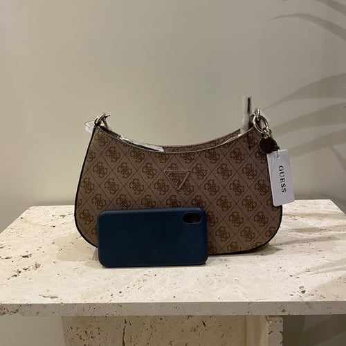 شنطة من جيس