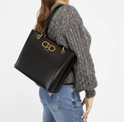 توت باق من جيس