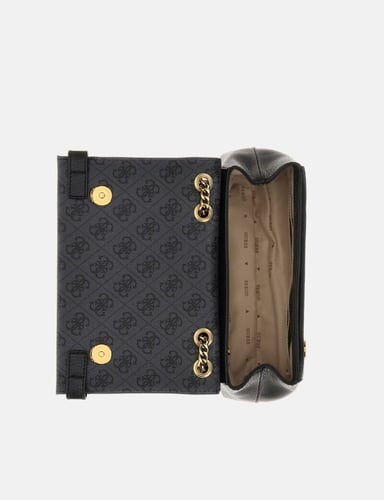 شنطة من جيس