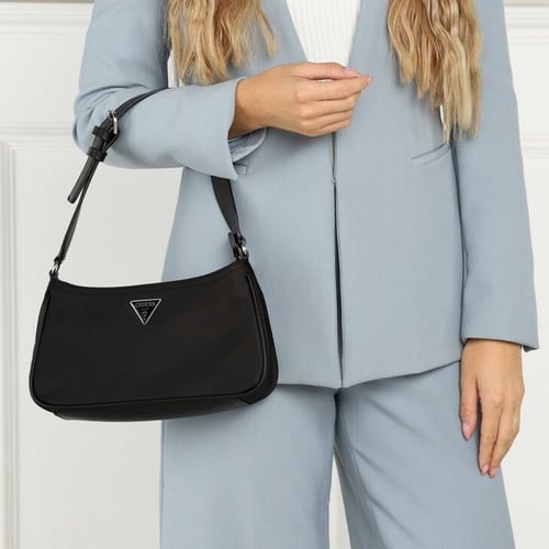 شنطة من جيس