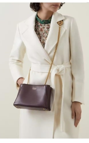 شنطة من جيس