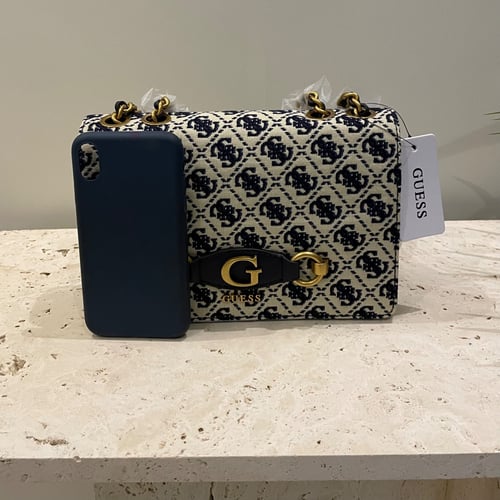 شنطة من جيس