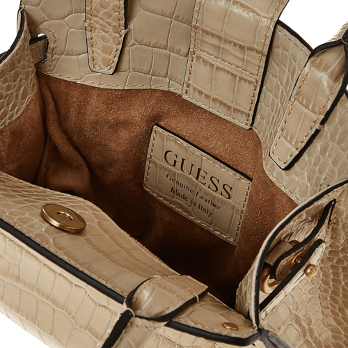 شنطة من جيس