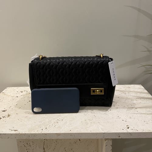 شنطة من جيس