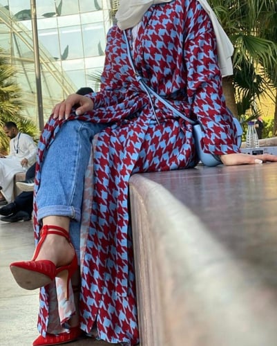 Mallkhas Abaya