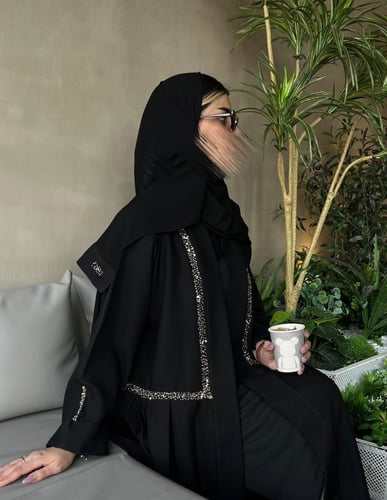 Al-Amirah Abaya