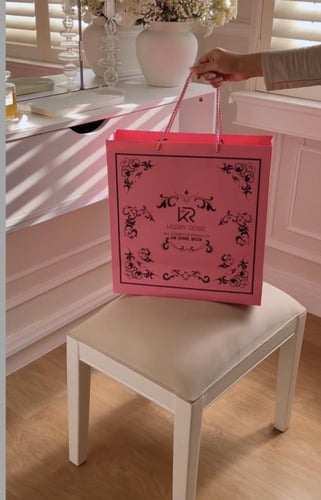 بكس كيري روز الوردي