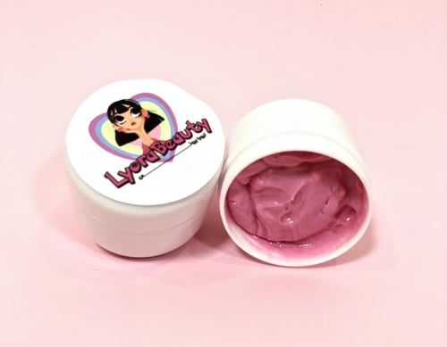 لوشن معطر للجسم برائحه مس ديور