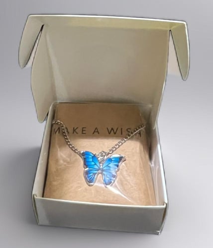 توزيعات التخرج سلسال الفراشة