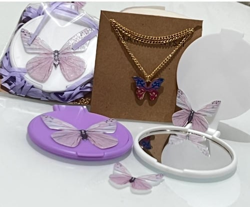 توزيعات الفراشة البنفسجية ( مراية وعقد فراشة ) ٣٠...