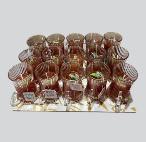 شموع فنجان الشاي ليوم المعلم