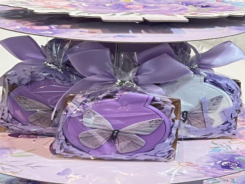 توزيعات الفراشة البنفسجية ( مراية وعقد فراشة ) ٣٠...