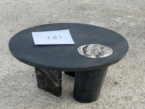 طاوله جانبيه