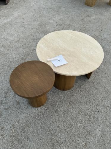 طاوله رخام مع جانبيه خشب