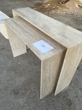 كونسول رخام متداخل