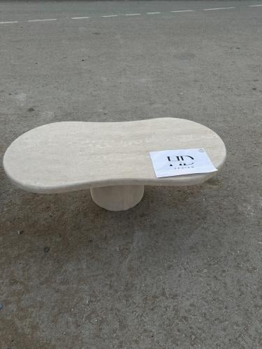 طاوله بتصميم عصري رخام