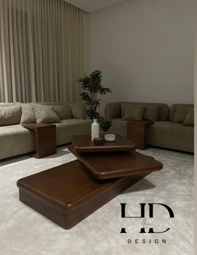 طاوله متحركه