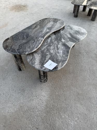 طاوله برخام ايطالي متداخله