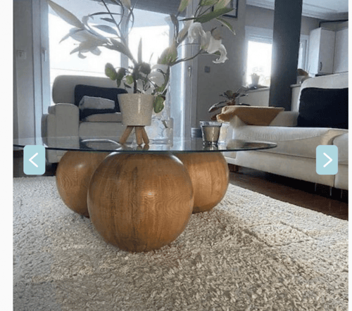 طاوله بقواعد خشب