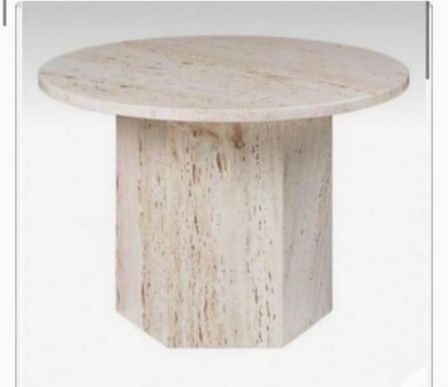 طاولة طعام ترافنتينو